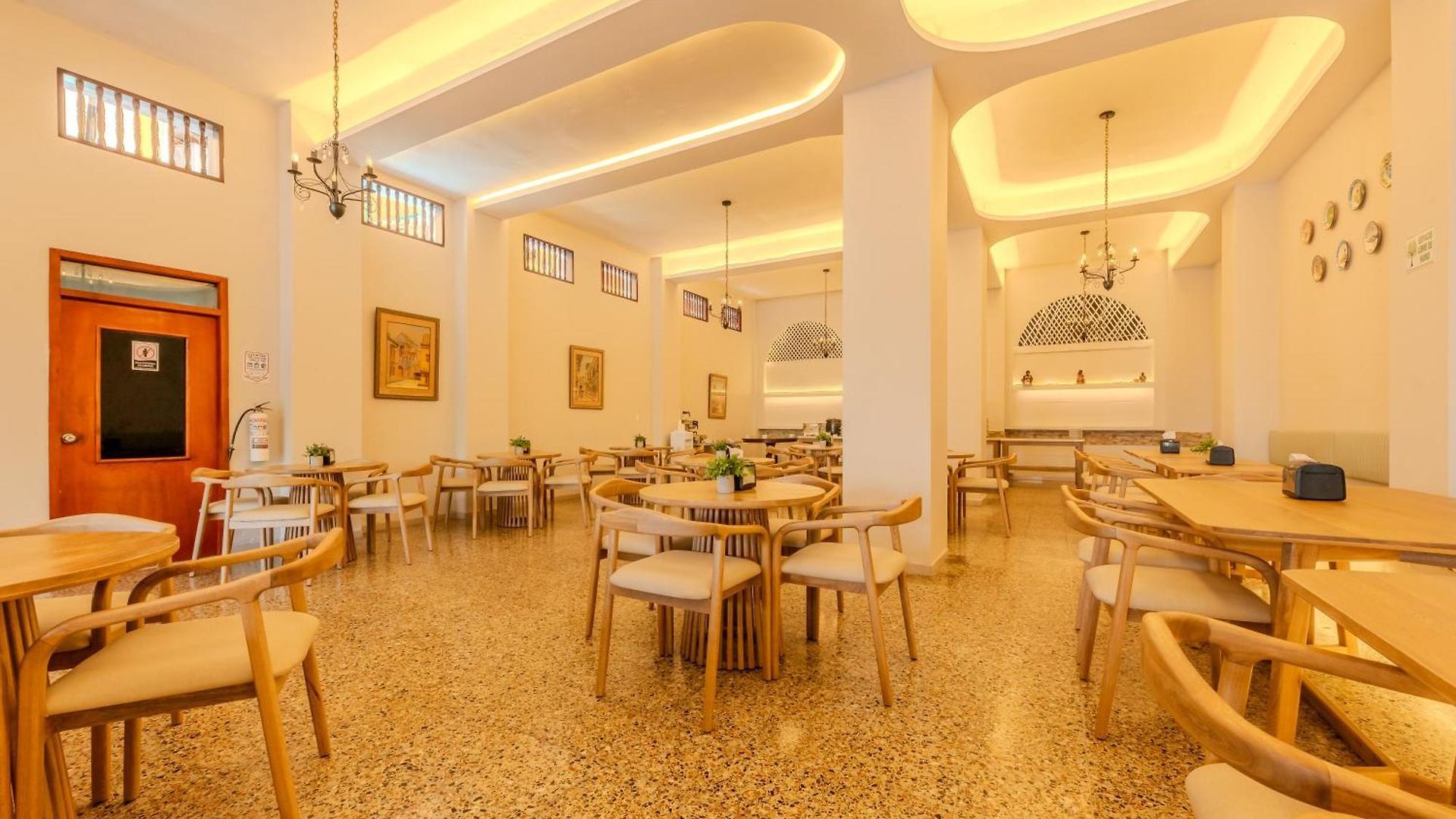 Hotel Dorado Plaza Centro Historico 3*