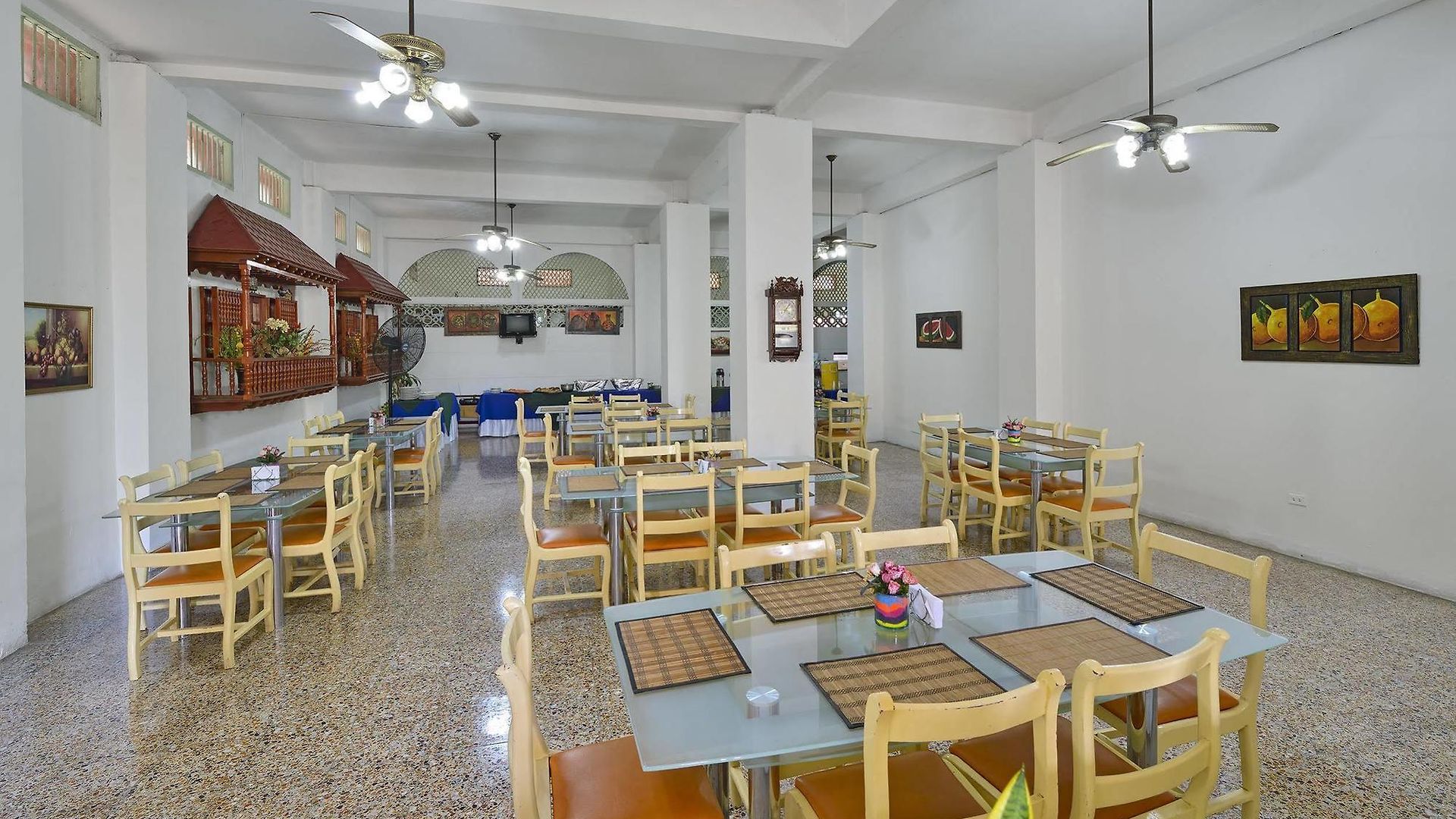 Dorado Plaza Centro Historico Hotel 3*