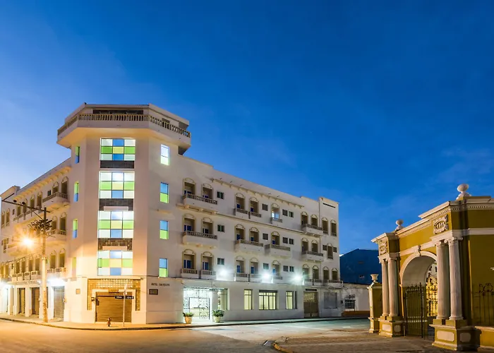 Hotel Dorado Plaza Centro Historico