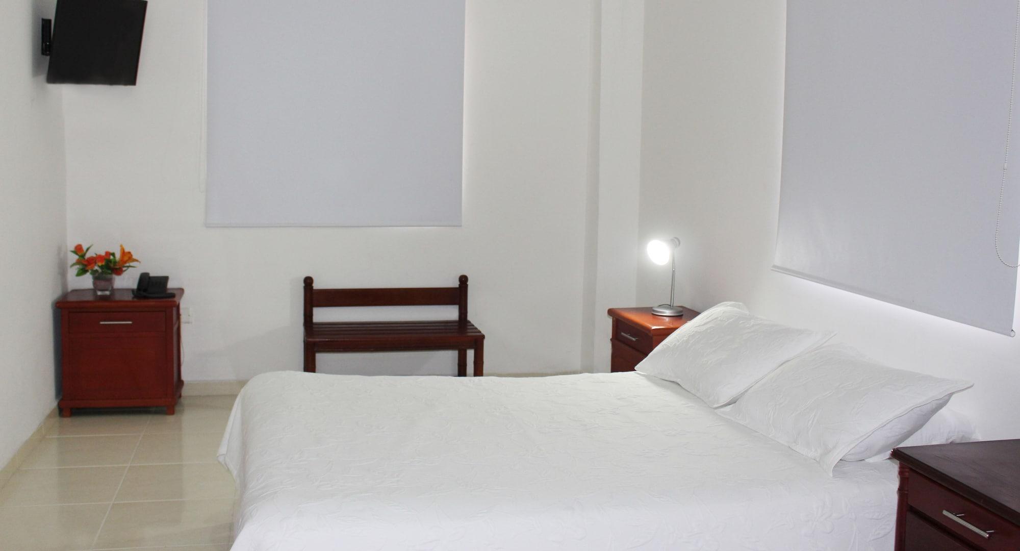 Dorado Plaza Centro Histórico 3*