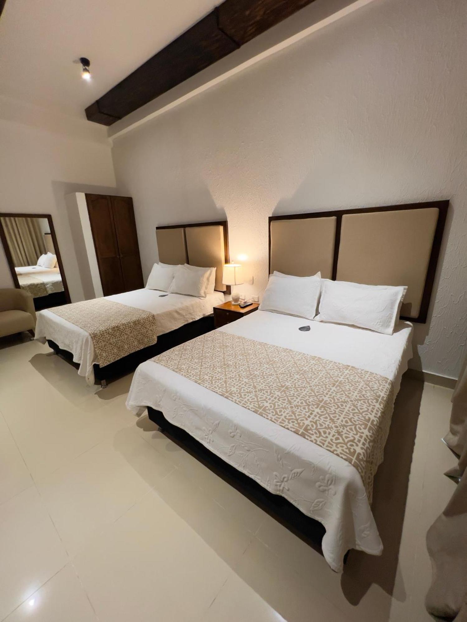 Hotel Dorado Plaza Centro Histórico