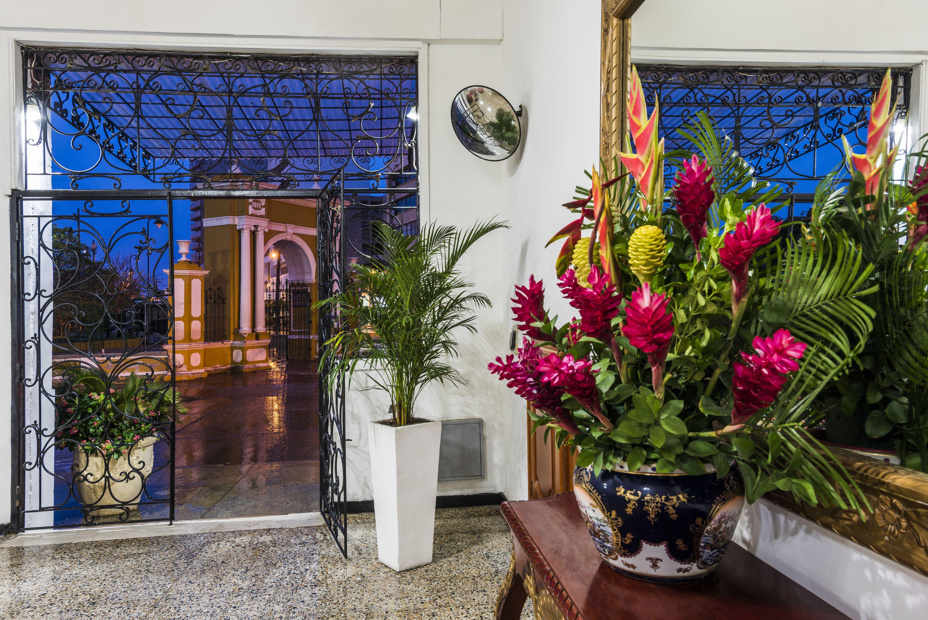 Dorado Plaza Centro Histórico Cartagena