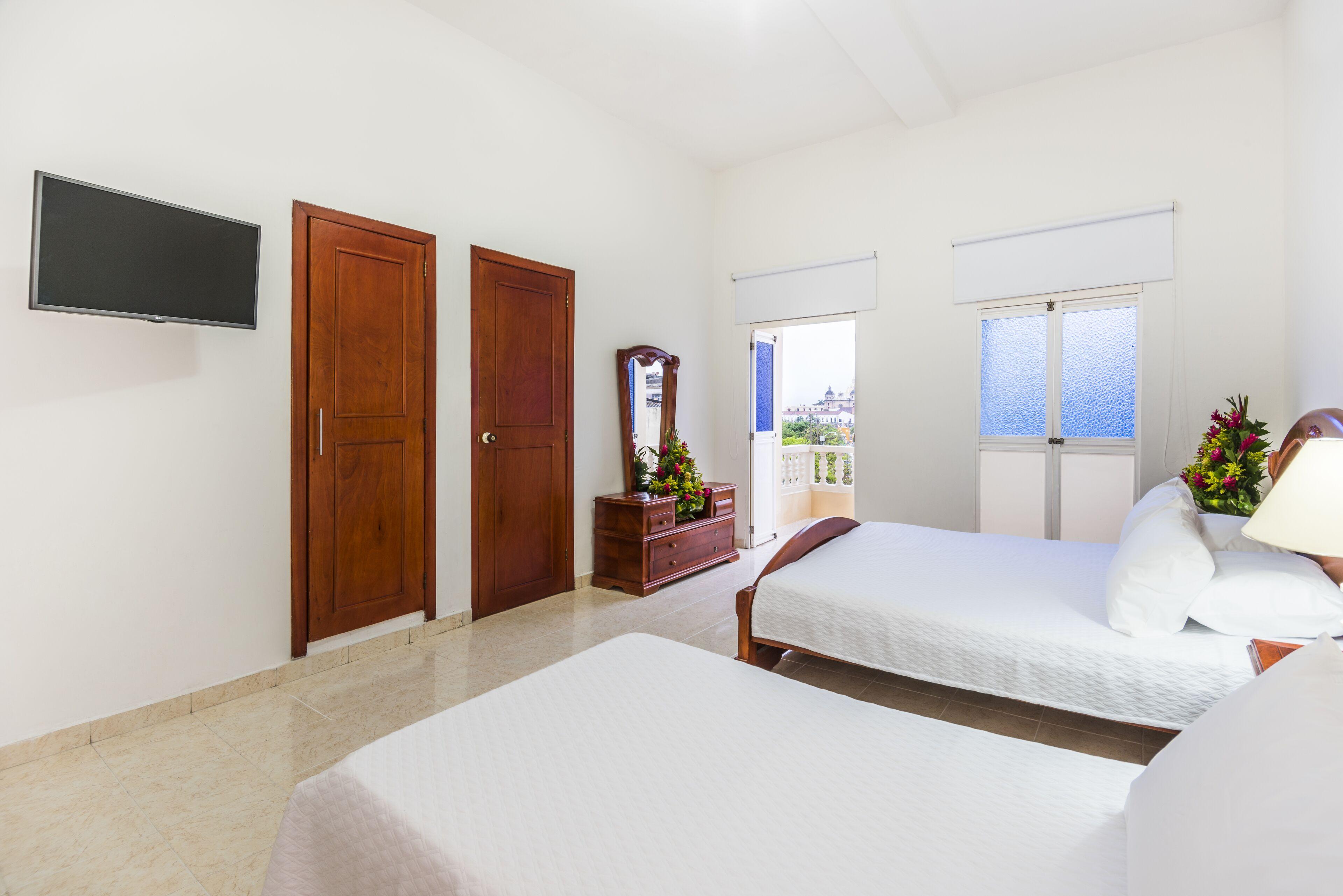 Dorado Plaza Centro Histórico 3*