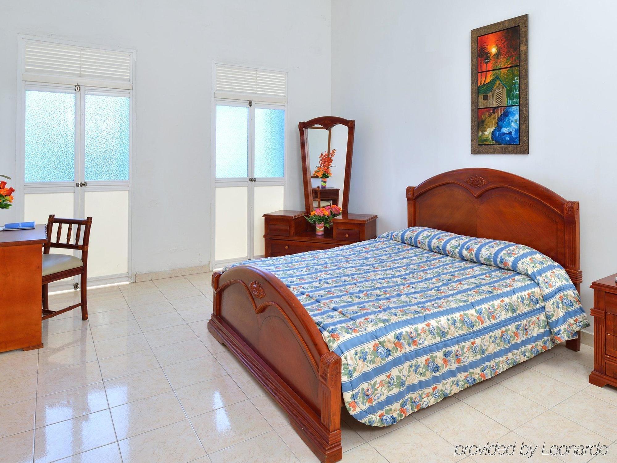 Dorado Plaza Centro Histórico 3* Cartagena