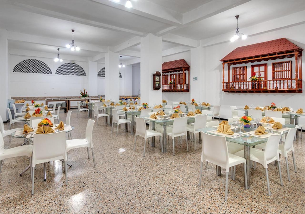 Dorado Plaza Centro Histórico Hotel