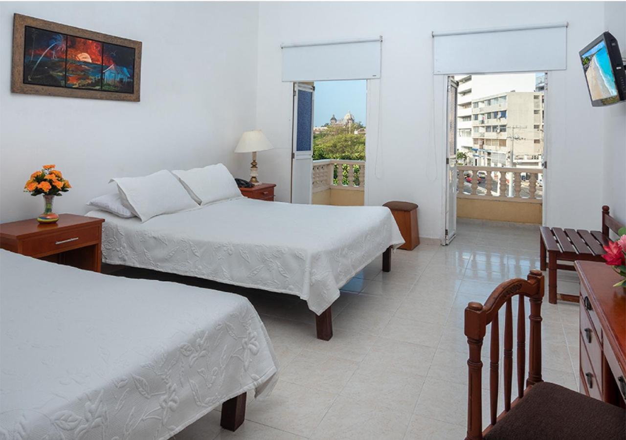Dorado Plaza Centro Histórico Hotel 3*